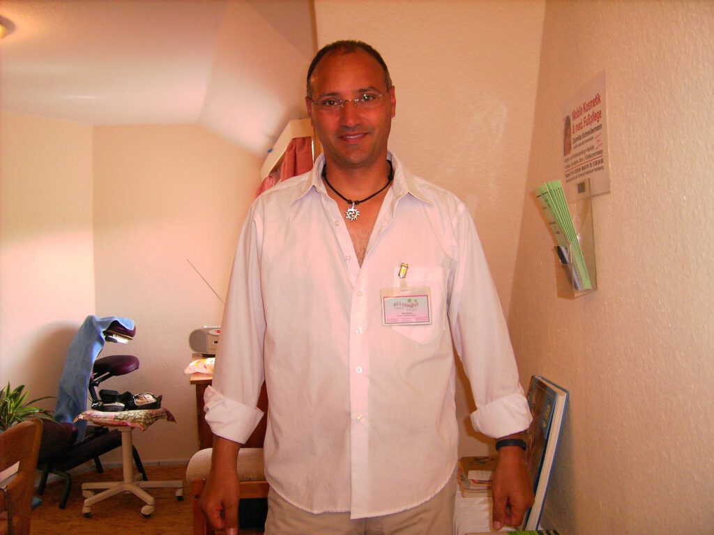 Peter Kocka – Relaxpoint Massagen & Body Sports, Lange Reihe 40, 20099 Hamburg
